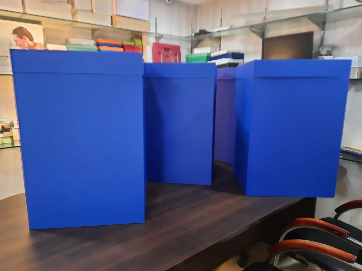 Trophy Cardboard box